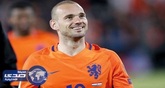 نيس الفرنسي يتعاقد مع الهولندي فيسلي شنايدر