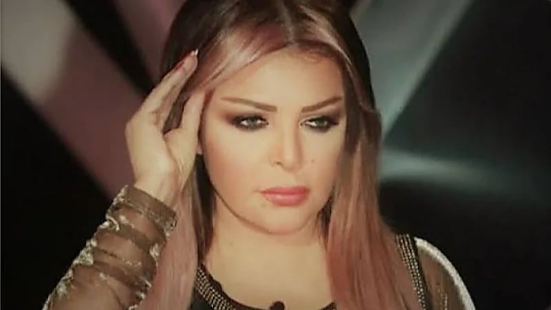 ‎فلة الجزائرية تهدد بالانتحار على الهواء مباشرة: حقوقي منهوبة