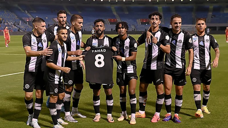 تأثر لاعب الشباب بسبب فهد المولد .. فيديو