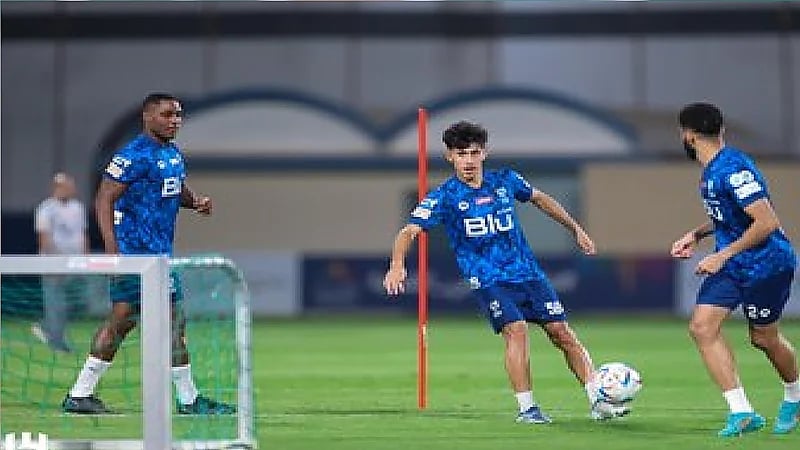 الهلال ينهي استعداداته لمواجهة الشباب