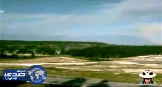 بالفيديو.. جسم غريب يحلق فوق بركان يلوستون النشط