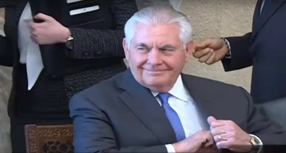 بالفيديو.. موقف محرج لوزير الخارجية الأمريكي في لبنان