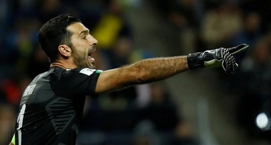 سان جيرمان يقترب من ضم " بوفون " لصفوفه بعد عرض مالي كبير