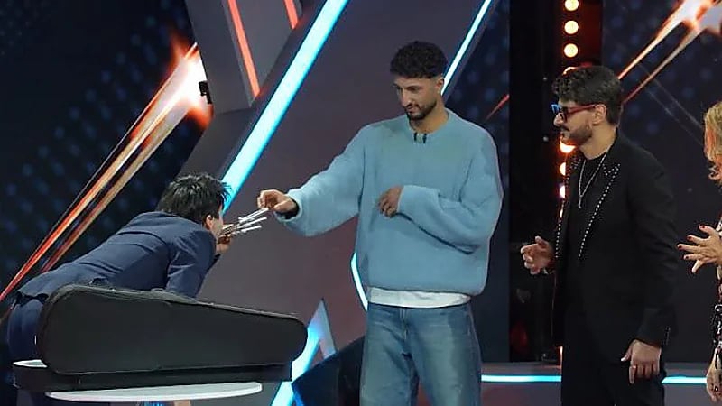 نجم الأهلي المصري: مستحيل ألبس قميص الزمالك .. فيديو