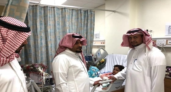 دهس طالب في الـ6 من عمره.. والإهمال يحيط بالحادث