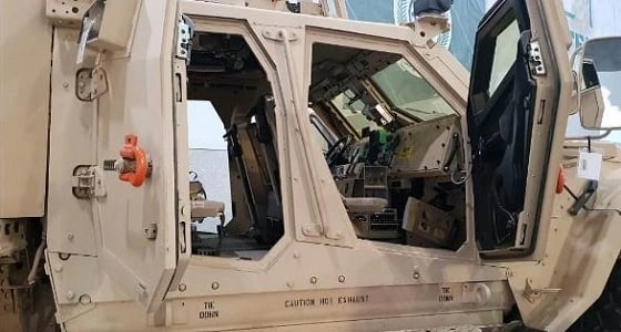 بالفيديو.. مدرعة برمائية مطورة بأيدي سعوديين بمعرض " أفد "
