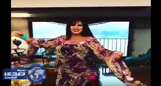 فيفي عبده تستعرض رشاقتها بالرقص الشرقي