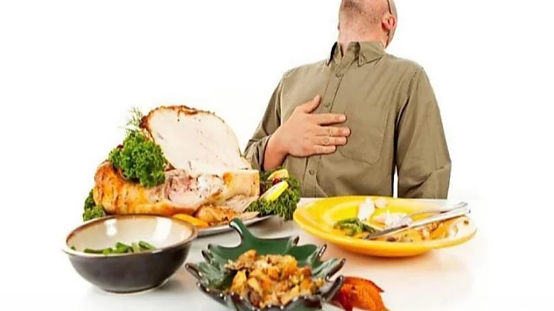 عادات غذائية يجب تجنبها بعد سن الثلاثين