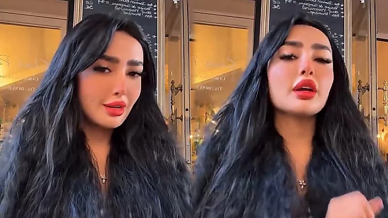 مروج الرحيلي تطلب من والدتها أن تطعمها في فمها بنفسها.. فيديو