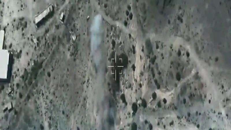 "التحالف" ينشر أدلة تواجد الحوثيون بمعسكر السوادية وتخزينهم للأسلحة