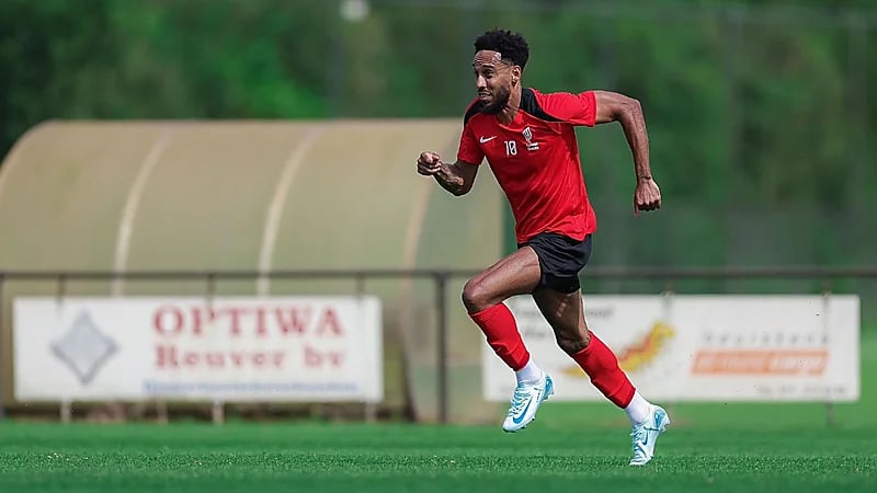 أوباميانغ يتجول في شوارع الخبر .. فيديو