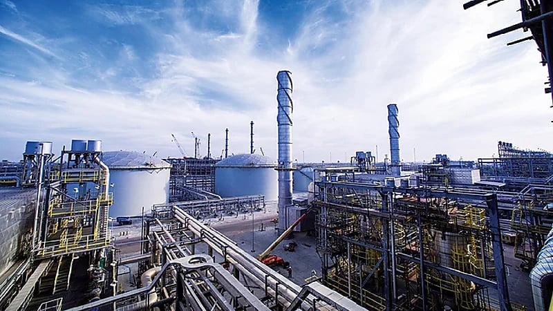 "الصناعة": بدء الإنتاج في 743 مصنعًا خلال 7 أشهر