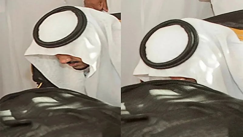 لحظة توديع أمير الرياض بالنيابة أخيه الأمير سعود بن عبدالرحمن