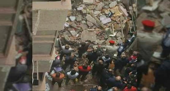 بالصور.. إصابة 12 شخصًا إثر انهيار عقار قديم بالقاهرة