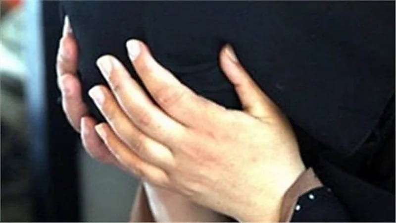 5 أبناء يعذبون والدتهم للحصول على الميراث في مصر