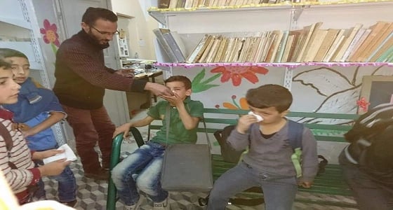 بالصور.. إصابة عشرات الطلبة بالاختناق خلال مواجهات مع الاحتلال الاسرائيلي