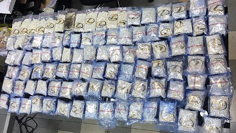 إحباط تهريب 100 ألف حبة كبتاجون داخل آلات تعقيم  قادمة للمملكة من لبنان