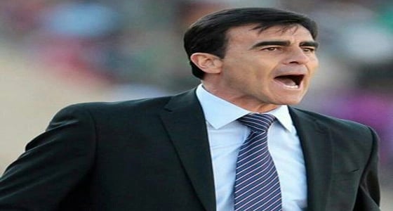 مدرب النصر ينتقد آداء لاعبيه أمام الهلال باستثناء حارس المرمى