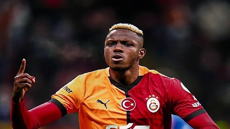 تحركات جديدة للهلال لضم أوسيمين