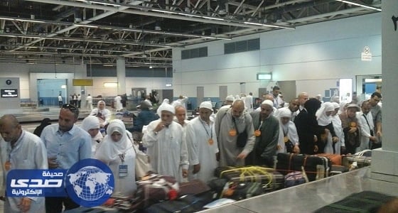 مطار القاهرة يستقبل بشاير عودة الحجاج المصريين
