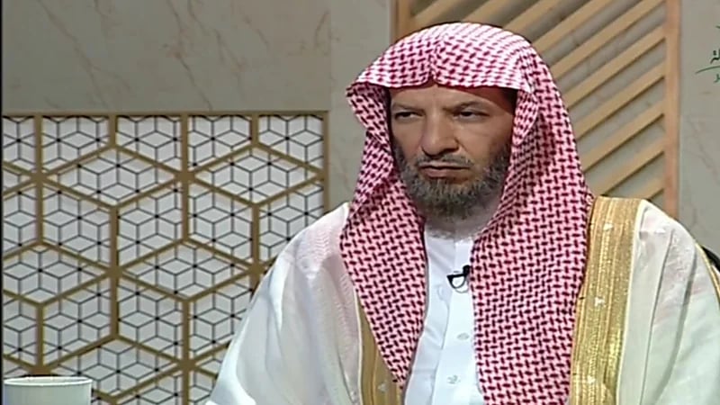 بالفيديو.. "الشثري" يوضح حكم البيع عبر المتاجر الإلكترونية لمن لا يملك السلعة
