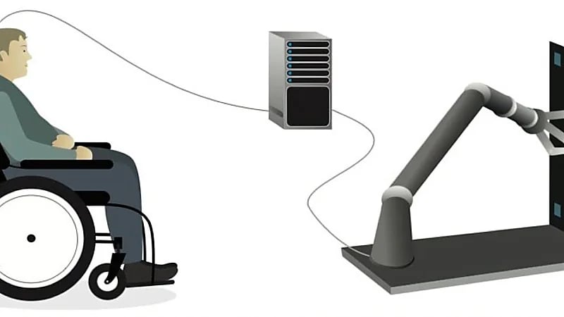 باحثون ينجحون في تمكين رجل مشلول من التحكم بـ ذراعيه .. فيديو