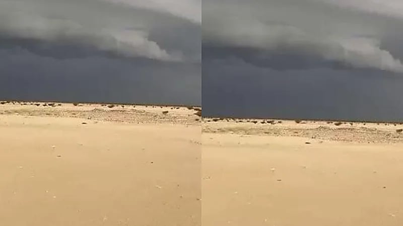 سحابة سيل هائلة تغطي سماء الطائف.. فيديو