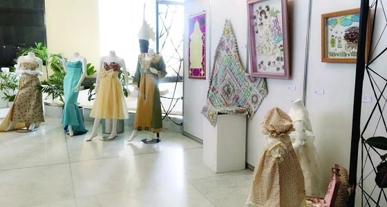 بمشاركة 300 طالبة.. الإبداع في أجمل صوره بمعرض " تفنن "