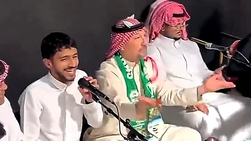 بدر تركستاني يقود أهزوجة جديدة: كأس النخبة حقنا.. فيديو