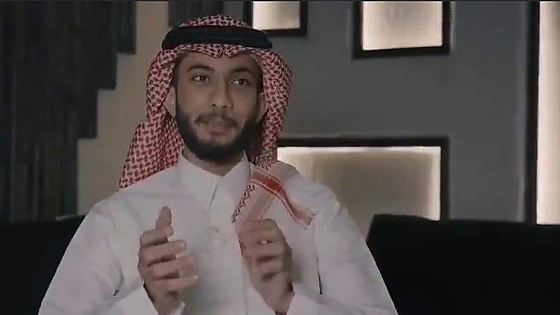 "مواطن" يحكي قصة تعرضه لضرر من عامل مخالف لنظام الإقامة (فيديو)