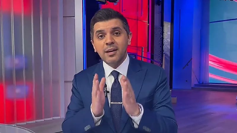 بالفيديو .. "حمود الفايز" يودع زملائه ومشاهديه في آخر نشرة له على mbc