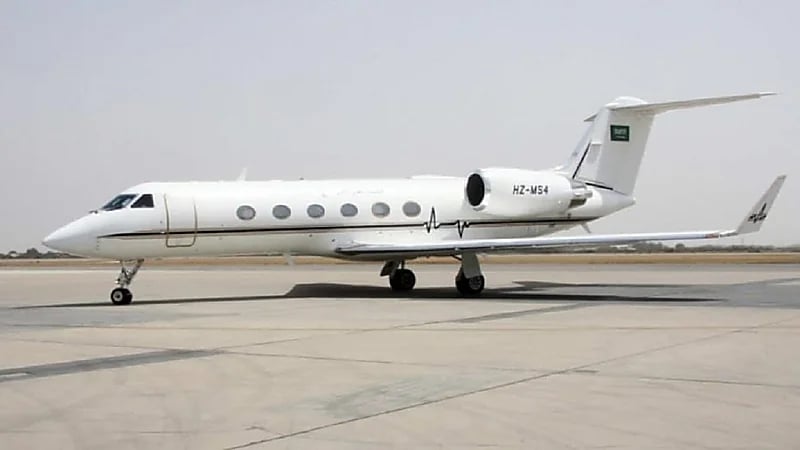 نقل مواطن بطائرة الإخلاء الطبي من مسقط إلى المملكة لاستكمال علاجه