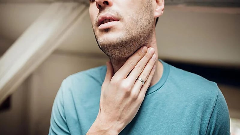 تمارين سهلة للتخلص من آلام الرقبة