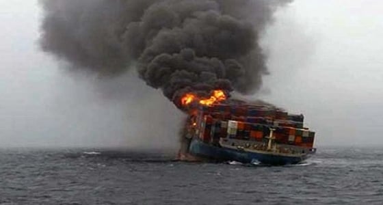 انفجار في سفينة تركية متجهة لميناء الحديدة يثير شكوك التحالف العربي