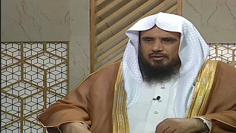 بالفيديو.. الخثلان يوضح حكم صبغ شعر الرأس أو اللحية