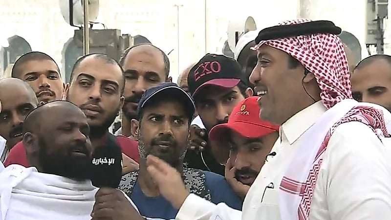 معتمر هندي يكشف عن تحوله من الهندوسية إلى الإسلام .. فيديو