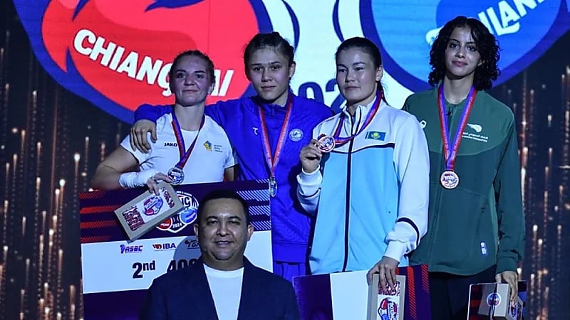 يارا العمري تحقق أول ميدالية نسائية آسيوية لـ أخضر الملاكمة