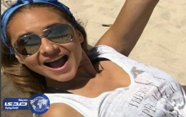 بالفيديو.. نيللي كريم تستعرض ليونتها بدون ماكياج