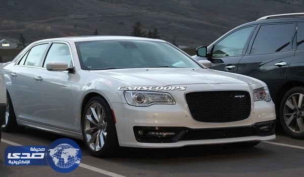 بالصور .. تجول سيارة كرايسلر 300 SRT في ولاية كولورادو الأمريكية