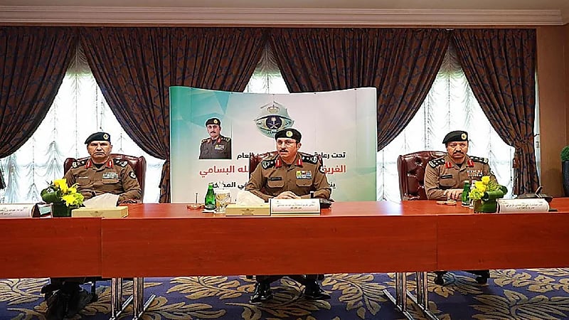 مدير الأمن العام يرأس أولى جلسات ملتقى مديري إدارات المرور بالمملكة