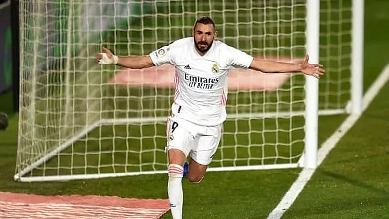 ريال مدريد يتغلب على فالنسيا بهدفين