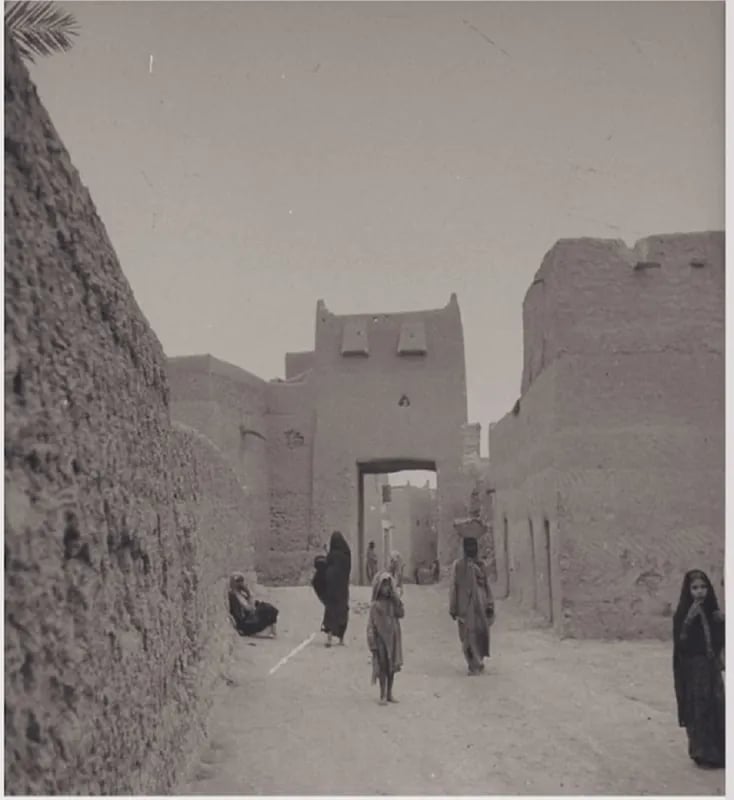 أحد شوارع الرياض بالأربعينات الميلادية