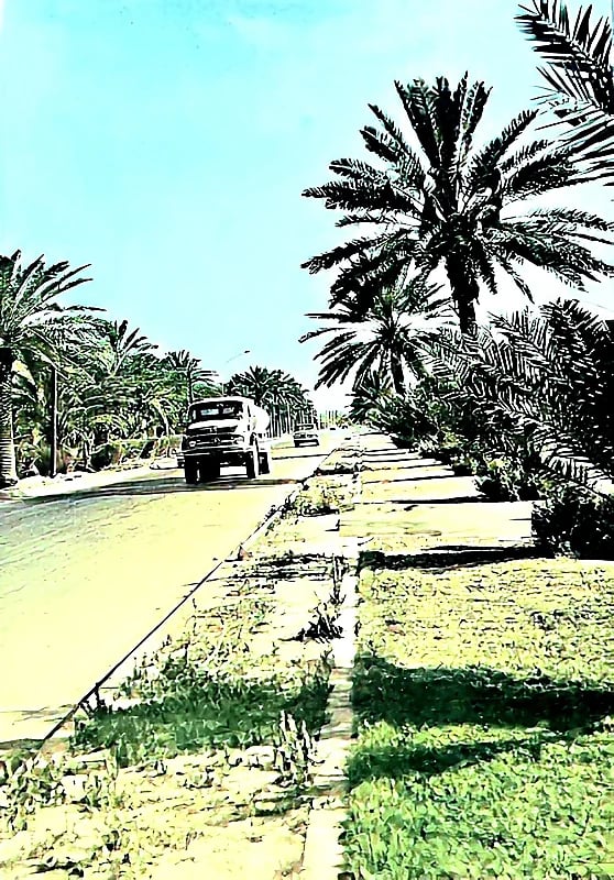 لقطة قديمة من مدخل الخرج