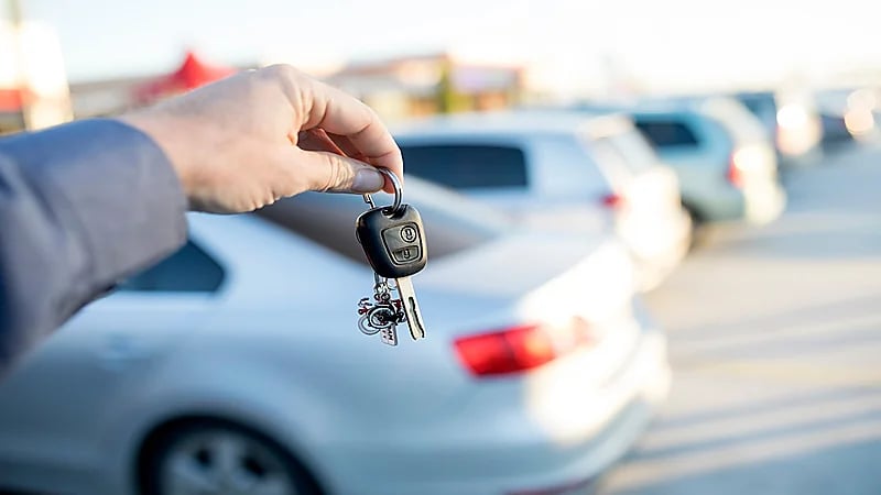 "النقل" تحدد موعد تطبيق المرحلة الثالثة من العقد الإلكتروني الموحد لتأجير السيارات