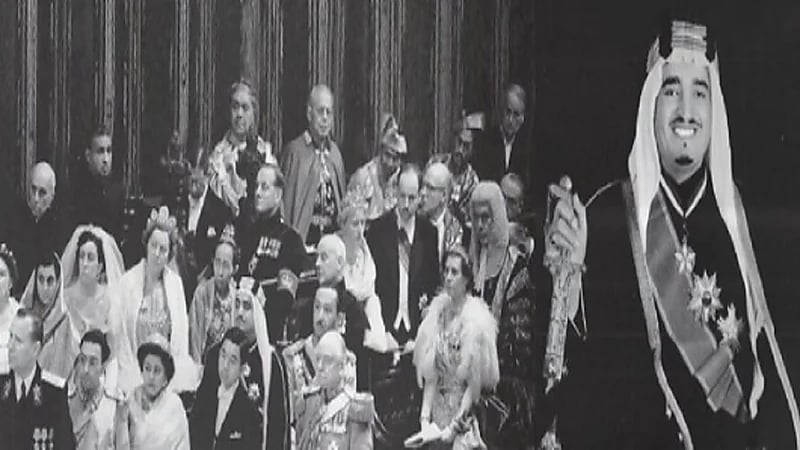 صورة نادرة للملك فهد بالزي الرسمي في حفل تتويج الملكة إليزابيث الثانية