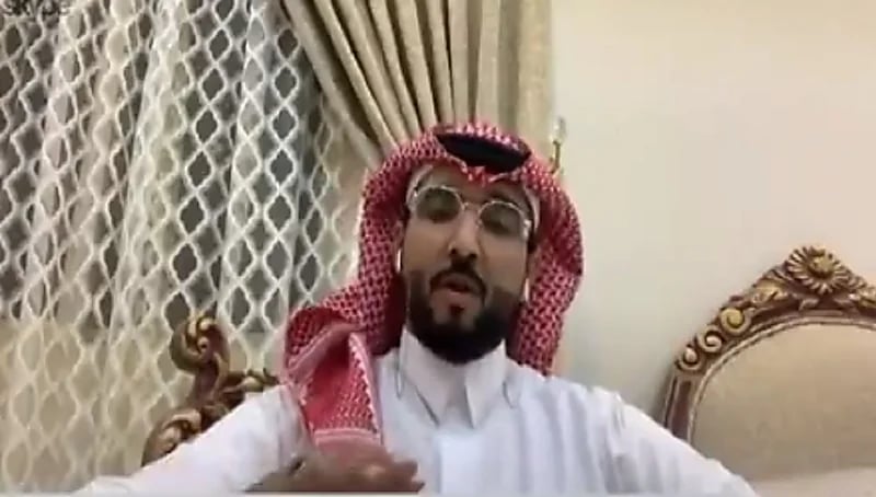 بالفيديو ..استشاري يروي قصة طفلة توفيت بسبب "عشبة"