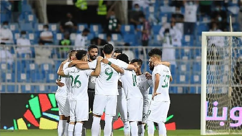 الأهلي يخاطب 3 أندية لمبارياته التجريبية