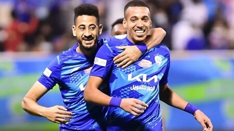 غياب ثنائي الفتح عن مواجهة الهلال
