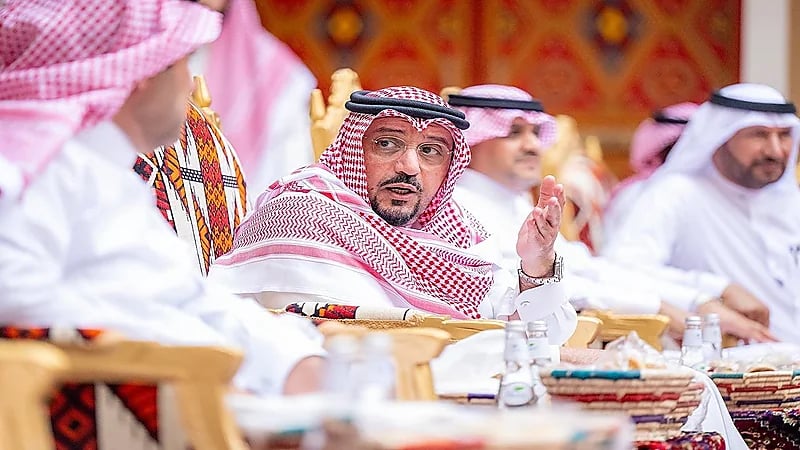 بالفيديو.. أمير القصيم⁩: البيروقراطية والروتين هما أكبر عدو للتنمية