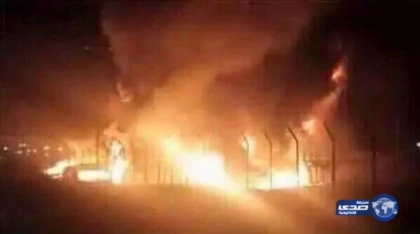 بالفيديو.. حرائق  ضخمة بمعامل الأسد لتصنيع «البراميل المتفجرة» في حلب